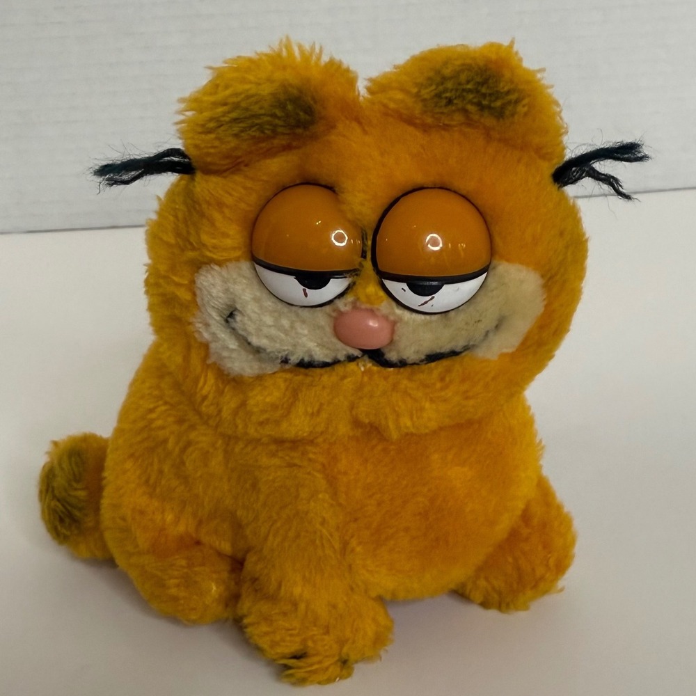 Vintage 1981 Garfield Plush R Dakin & Company 6 Inch Stuffed Animal Toy Korea
